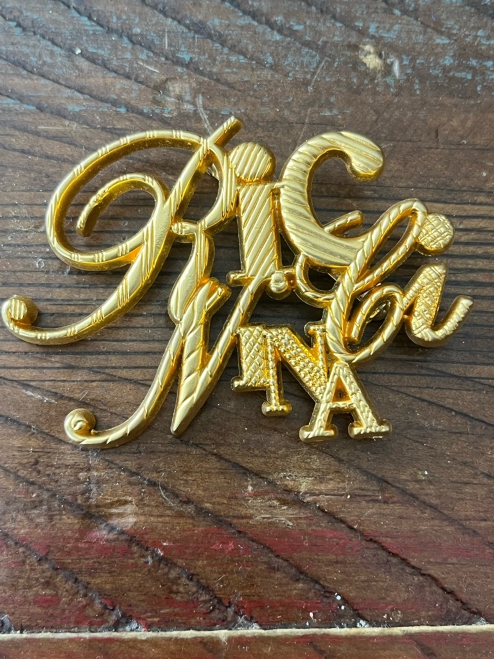 80s Vintage authentic Nina Ricci Large Gold Tone Monogram Script Brooch Pin